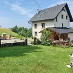 Swoboda Na Szczycie Gory Z Dala Od Miasta Couette-café Brenna