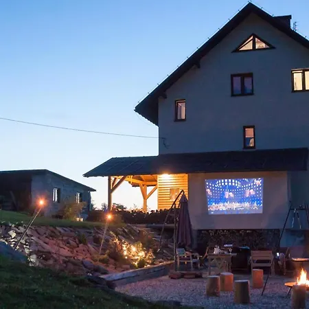 Swoboda Na Szczycie Góry Alojamento de Acomodação e Pequeno-almoço 3*