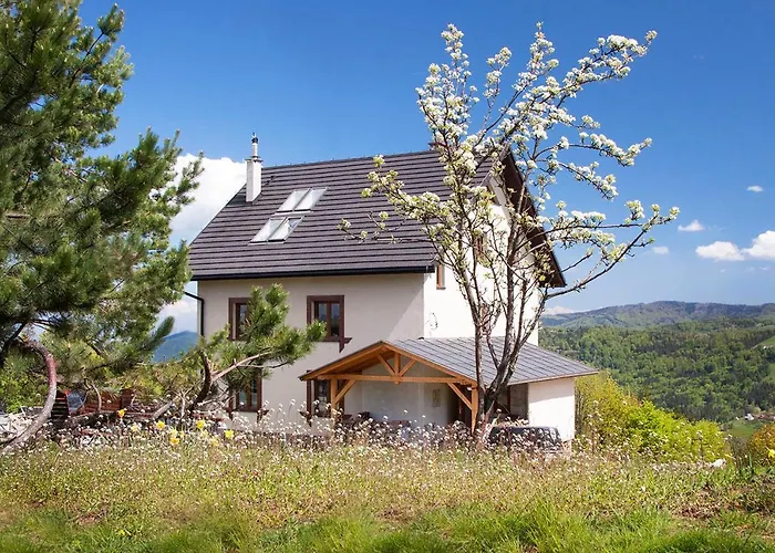 Swoboda Na Szczycie Gory W Zimie Dojazd Tylko 4x4 3*