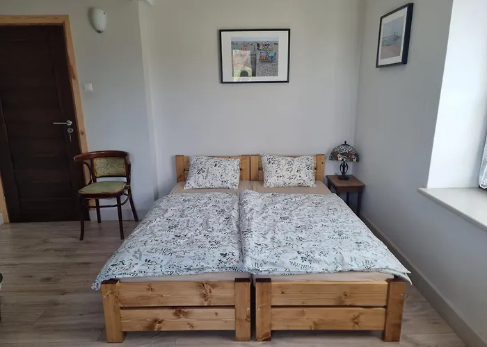 Swoboda Na Szczycie Gory W Zimie Dojazd Tylko 4x4 브렌나